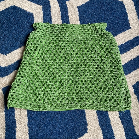 🍃 BERSHKA GREEN HIGH WAIST BACK TIE CROCHET MINI SKIRT! - Picture 6 of 13